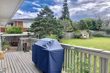 Photo of property in 36 Kurnell Drive, Botany Downs, Auckland, 2010