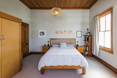 Photo of property in 10 Thistle Street, Napier South, Napier, 4110