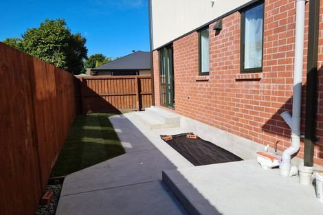 Photo of property in 3/12 Lees Road, Strowan, Christchurch, 8052