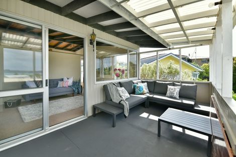 Photo of property in 26 Kawau View Road, Snells Beach, 0920