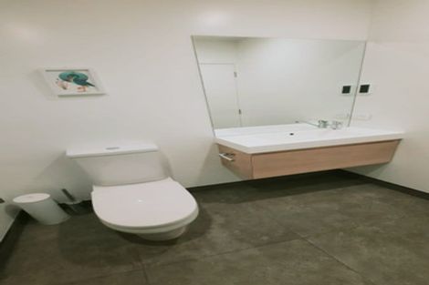 Photo of property in 84 Howden Drive, Jacks Point, 9371