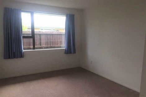 Photo of property in 15 Thistledown Place, Woolston, Christchurch, 8062