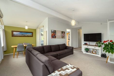 Photo of property in 95 Revans Street, Featherston, 5710