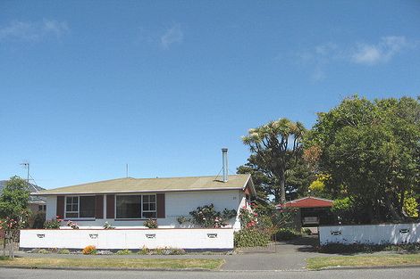 Photo of property in 27 Donnington Street, Parklands, Christchurch, 8083