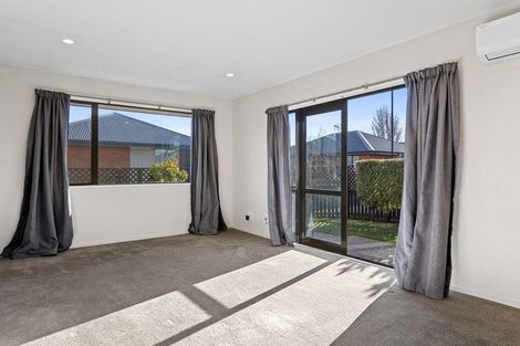 Photo of property in 14 Clinton Lane, Woolston, Christchurch, 8062