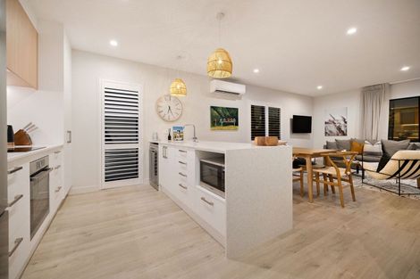 Photo of property in 9 Mulholland Drive, Jacks Point, 9371