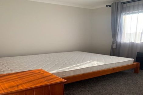 Photo of property in 2 Lavey Road, Flat Bush, Auckland, 2019
