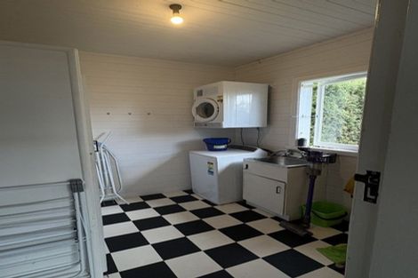 Photo of property in 111 Duchess Crescent, Mayfair, Hastings, 4122