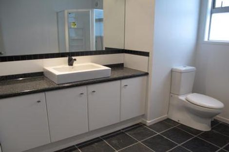 Photo of property in 1/43 Castor Bay Road, Castor Bay, Auckland, 0620