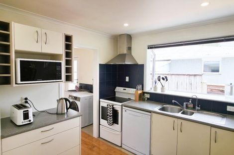 Photo of property in 22 Parenga Street, Wainuiomata, Lower Hutt, 5014