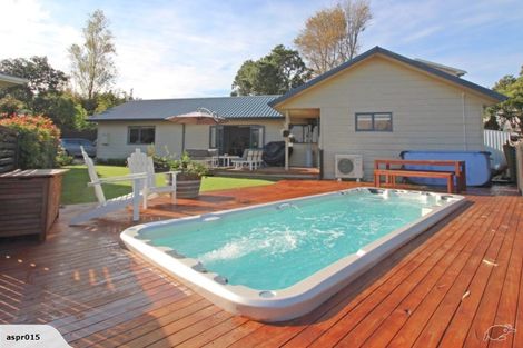 Photo of property in 1/103 Bond Crescent, Forrest Hill, Auckland, 0620