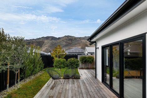 Photo of property in 3 Bradford Street, Cromwell, 9310