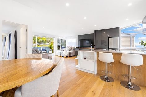 Photo of property in 3/28 Manly Esplanade, Browns Bay, Auckland, 0630