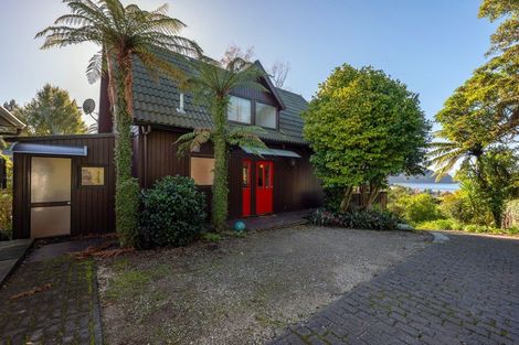 Photo of property in 3 Ridge Road, Lake Okareka, Rotorua, 3076