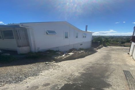 Photo of property in 579 East Coast Road, Browns Bay, Auckland, 0630