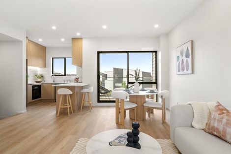 Photo of property in 13 Rengarenga Rise, Fairview Heights, Auckland, 0632