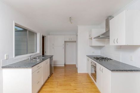 Photo of property in 9 Blacks Road, Greenhithe, Auckland, 0632