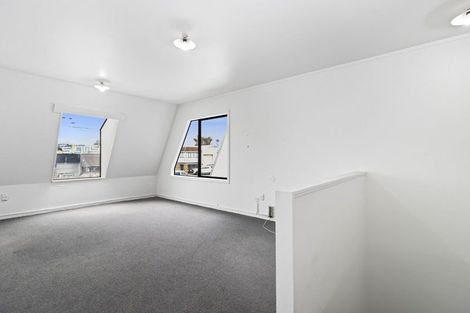 Photo of property in 6a Haig Street, Waterloo, Lower Hutt, 5011