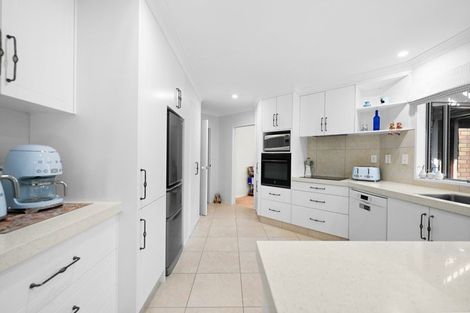 Photo of property in 18 Munro Place, Flagstaff, Hamilton, 3210