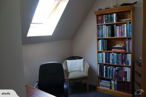 Photo of property in 2/71 Burke Street, Addington, Christchurch, 8024