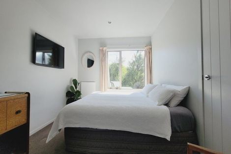 Photo of property in 58 Saint Ives Drive, Camborne, Porirua, 5026