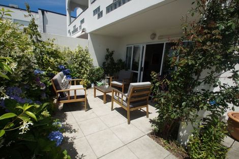 Photo of property in 2/7b Melrose Street, Christchurch Central, Christchurch, 8013