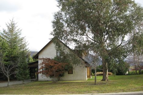 Photo of property in 49 Rata Street, Wanaka, 9305