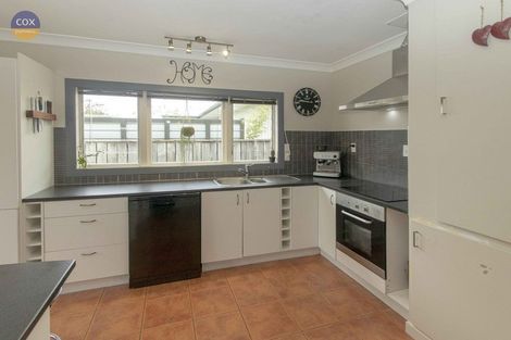 Photo of property in 58 Meeanee Road, Taradale, Napier, 4112