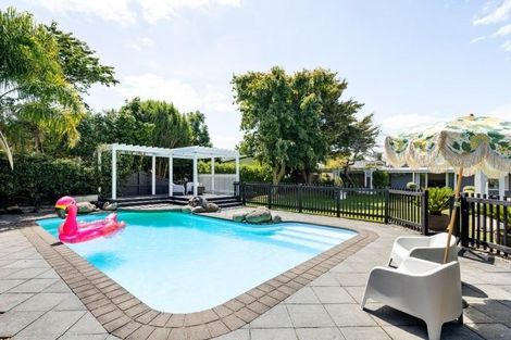 Photo of property in 46 Williams Street, Cambridge, 3434