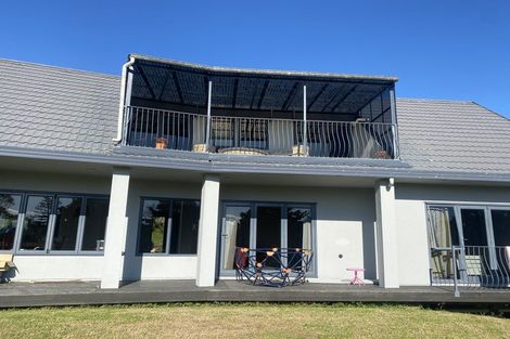 Photo of property in 109-111 Parrs Cross Road, Glen Eden, Auckland, 0612