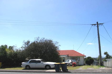 Photo of property in 2/59 Birkdale Road, Birkdale, Auckland, 0626