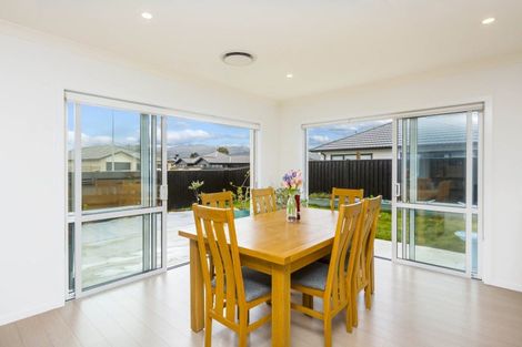 Photo of property in 15 Filmer Crescent, Wallaceville, Upper Hutt, 5018