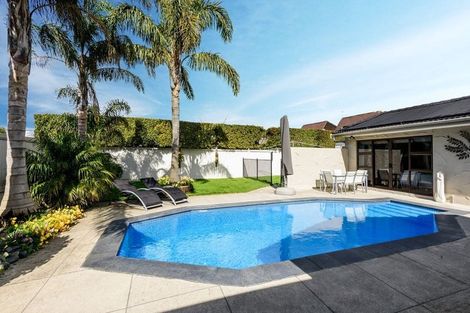 Photo of property in 4 Broman Place, Half Moon Bay, Auckland, 2012