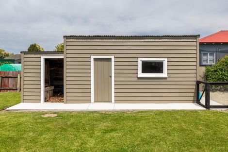 Photo of property in 51 Rhodes Street, Waimate, 7924