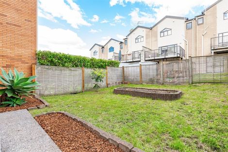 Photo of property in St Claire Village, 20/172 Mcleod Road, Te Atatu South, Auckland, 0610