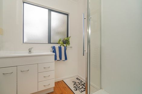 Photo of property in 15 Pipi Dune, Whitianga, 3510