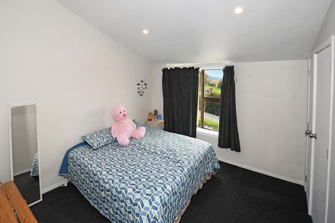 Photo of property in 17 Lupis Way, Kaiwaka, 0573
