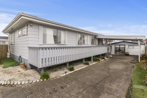 Photo of property in 369 Bucklands Beach Road, Bucklands Beach, Auckland, 2012