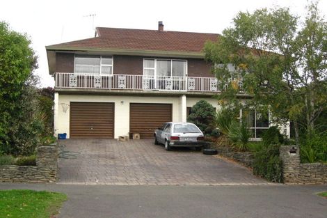 Photo of property in 28 Walton Park Avenue, Fairfield, Dunedin, 9018