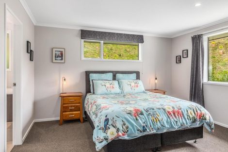 Photo of property in 31 Banks Boulevard, Whitby, Porirua, 5024