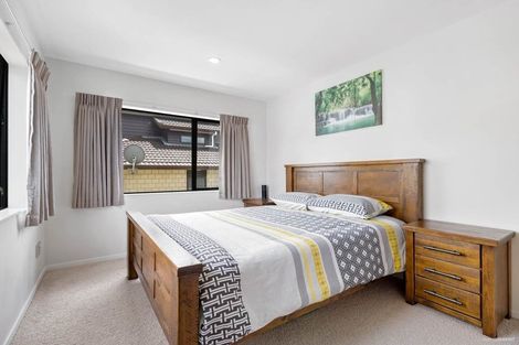 Photo of property in 23 Platinum Rise, Ranui, Auckland, 0612