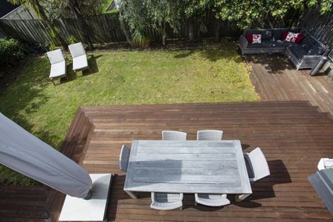 Photo of property in 202 Beverley Terrace, Whangamata, 3620