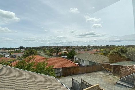 Photo of property in 1/24 Mission View Drive, Northpark, Auckland, 2013