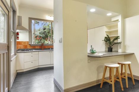 Photo of property in 51 Opanuku Road, Henderson Valley, Auckland, 0612