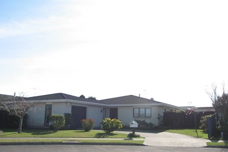 Photo of property in 8 Hampton Place, Springvale, Whanganui, 4501