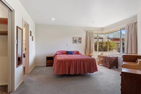 Photo of property in 21 Carmana Gardens, Rangiora, 7400