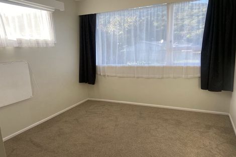 Photo of property in 181 Major Drive, Kelson, Lower Hutt, 5010