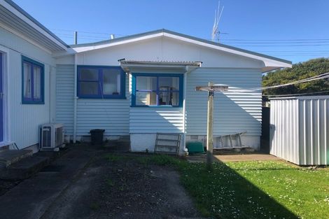 Photo of property in 45 Kirk Street, Otaki, 5512