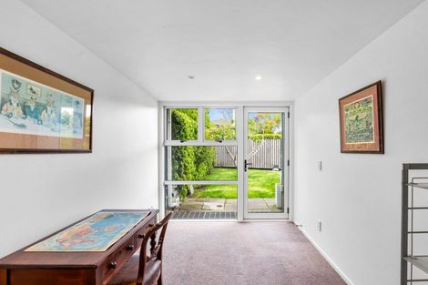 Photo of property in 1 Tainui Drive, Havelock North, 4130