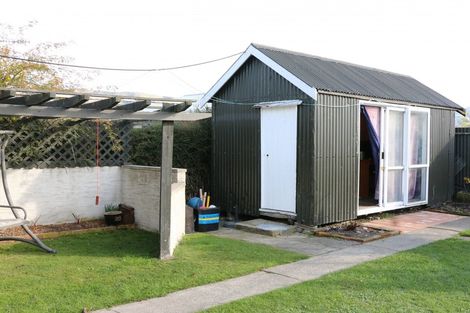 Photo of property in 72 Shearman Street, Waimate, 7924